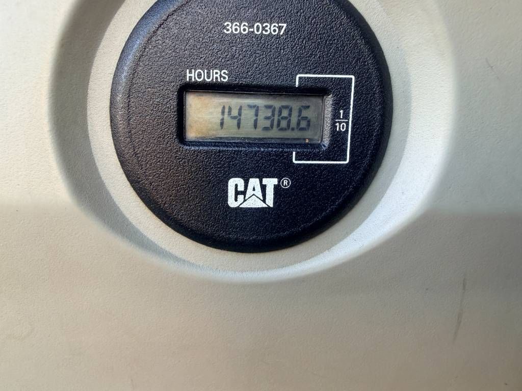 CAT 352F