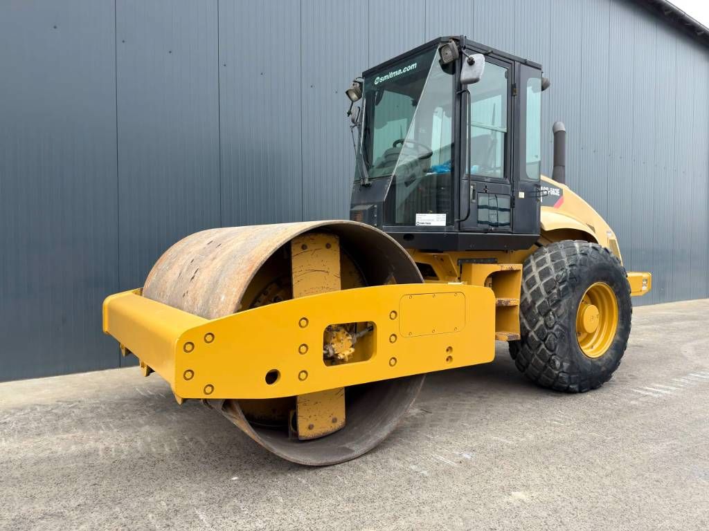 CAT CS563E