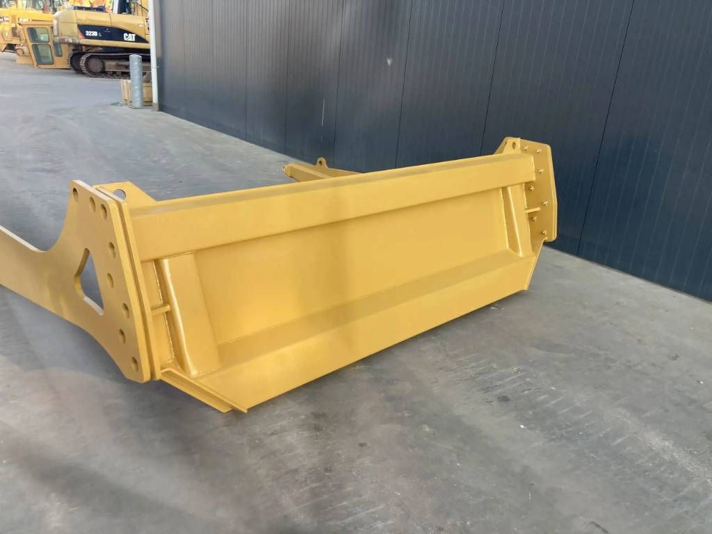 CAT 730 NG