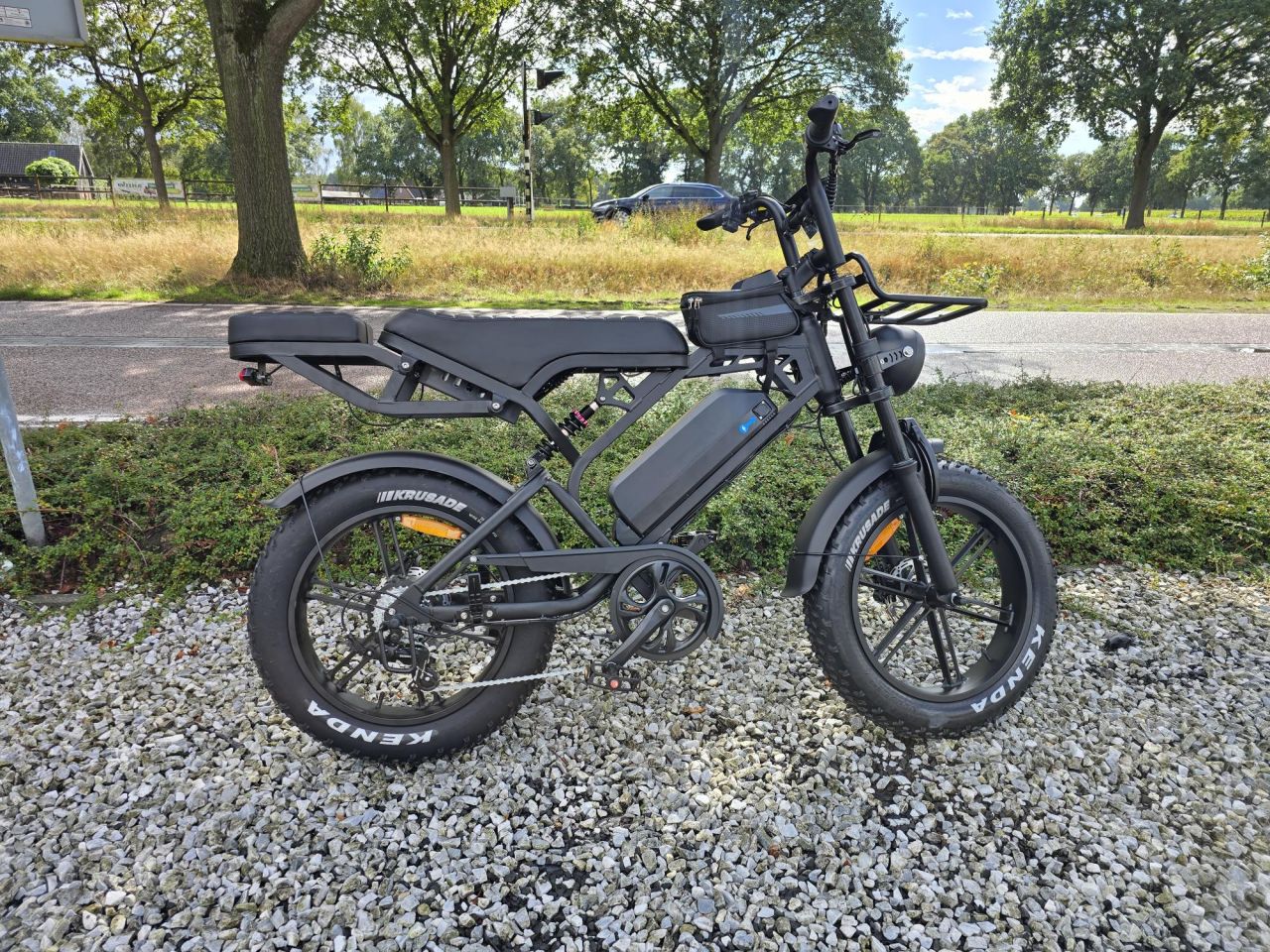 QM V20 Pro Luxury – Zwart – Full Option Fatbike Ebike