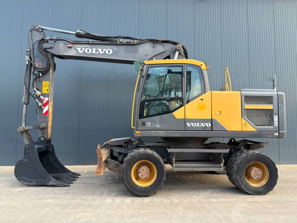 Volvo EW180E