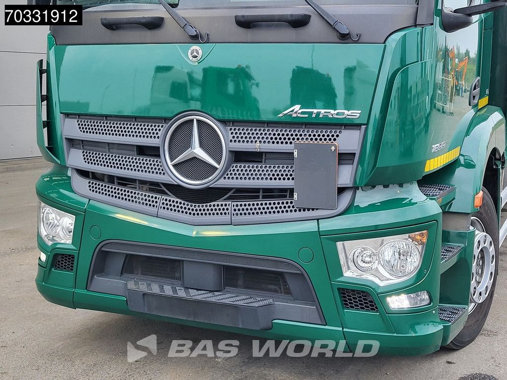 Mercedes Actros 1833 4X2 18tonner curtainsides 2000kg Ladebordwand Automatic Euro 6
