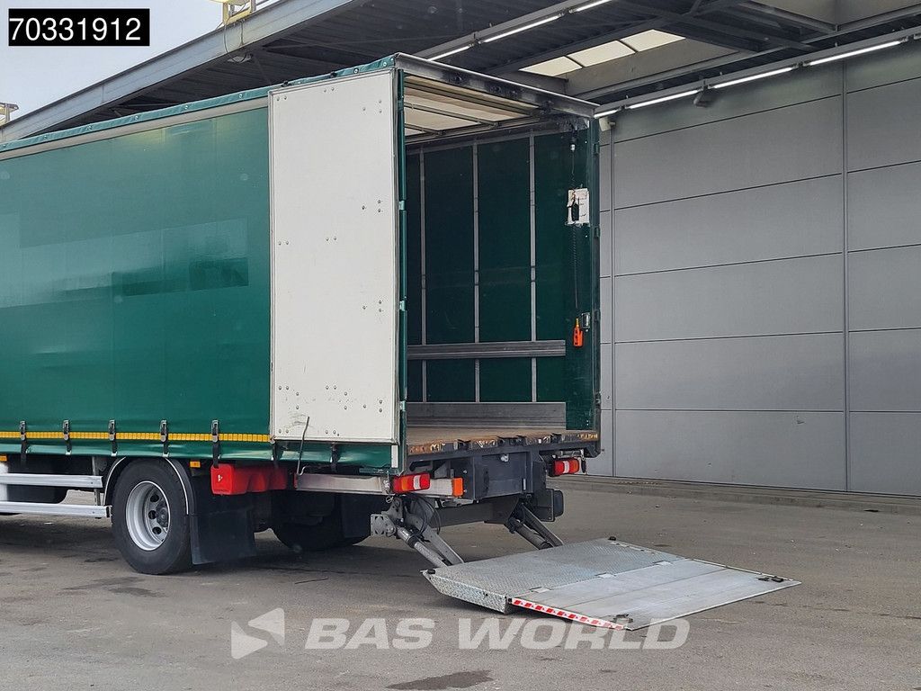 Mercedes Actros 1833 4X2 18tonner curtainsides 2000kg Ladebordwand Automatic Euro 6