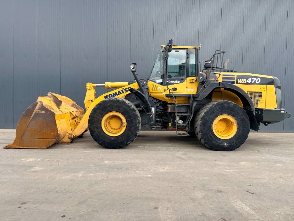 Komatsu WA470-8 - Joystick Steering
