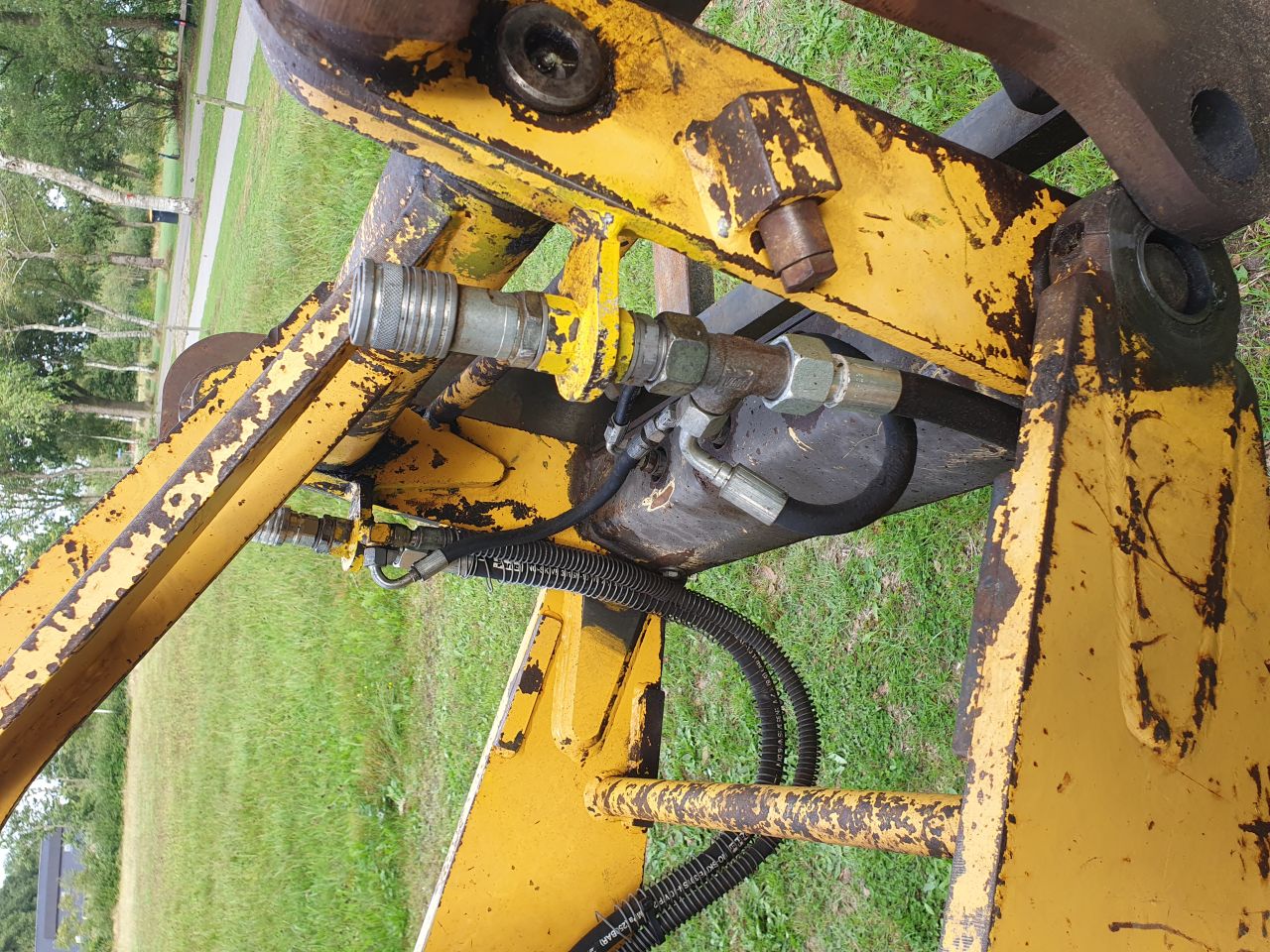 Ahlmann AL 120
