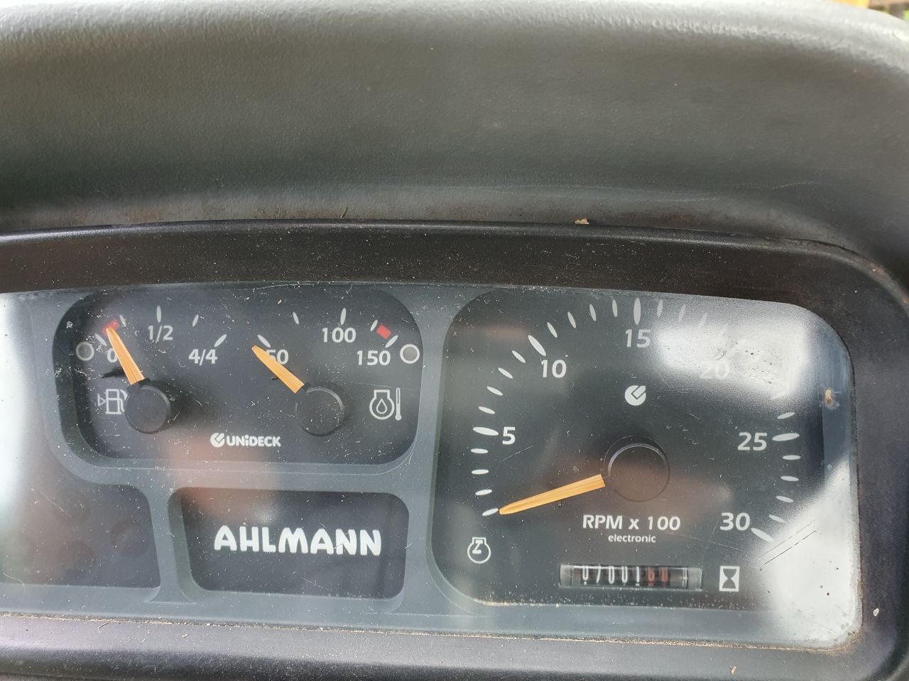 Ahlmann AL 120