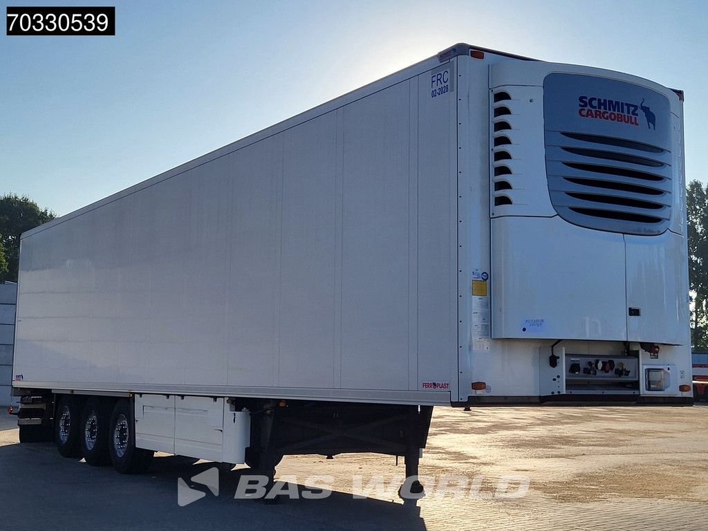 Schmitz SCB*S3B 3 Achsen Liftaxle 1850 Engine Hours