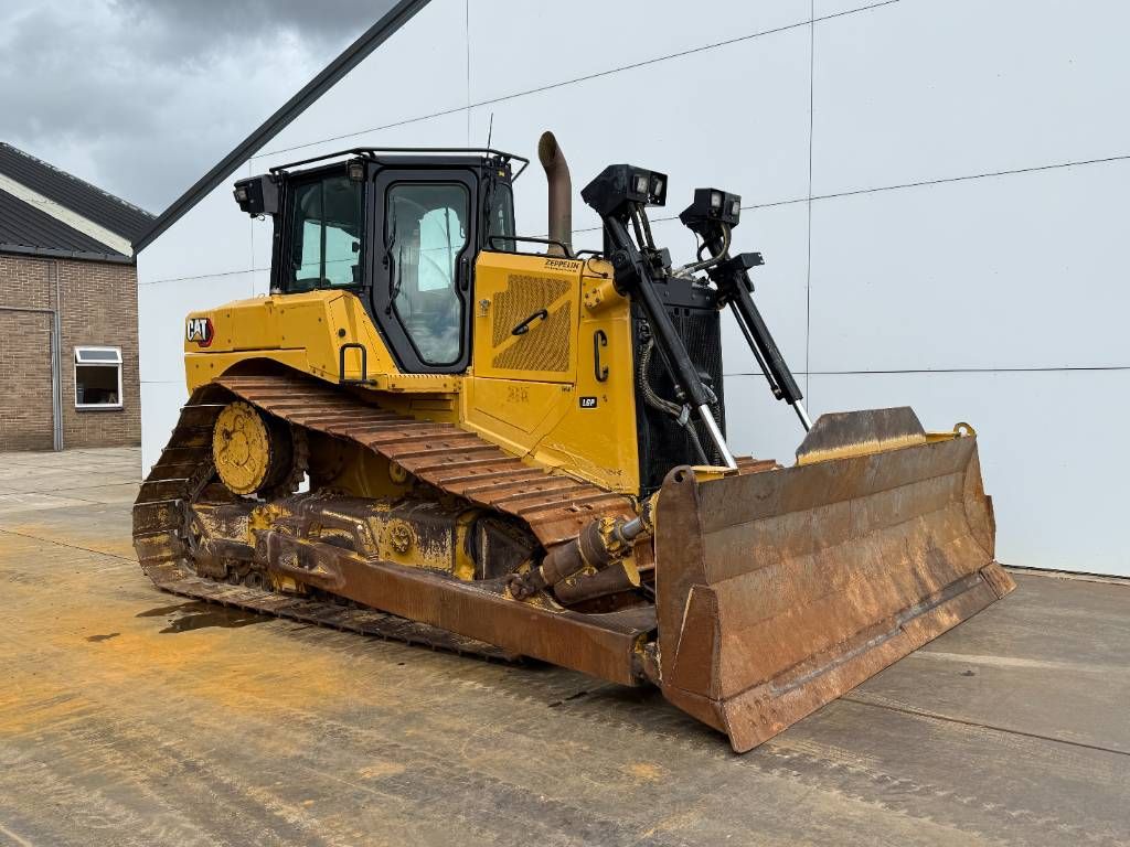 CAT D6XE LGP - German Machine / Ripper Valve
