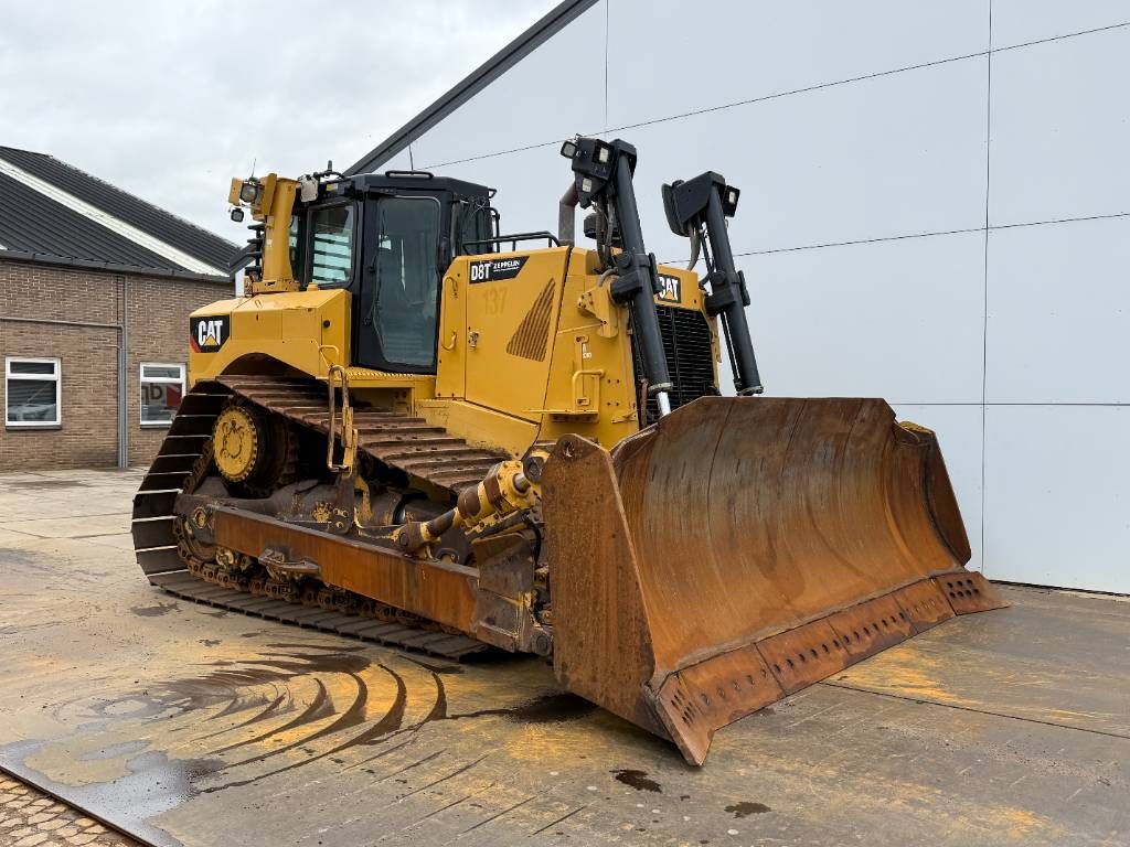 CAT D8T LGP - German Machine / Ripper Valve