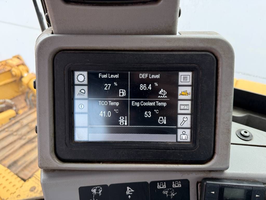 CAT D8T LGP - German Machine / Ripper Valve