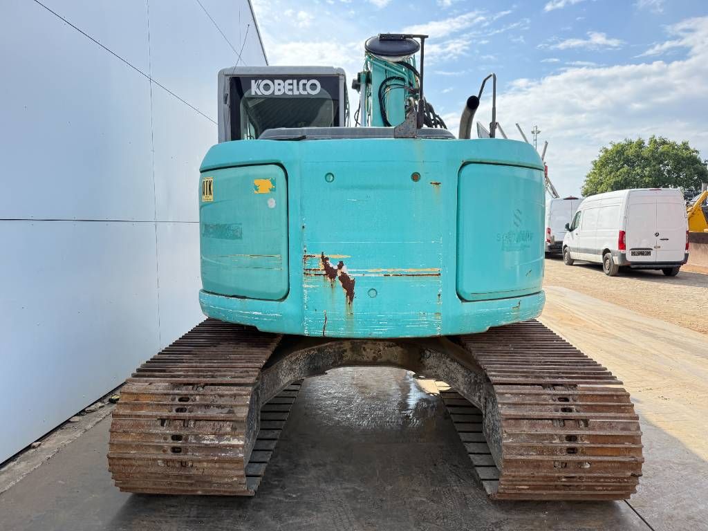 Kobelco SK135SR - Quick Coupler / Automatic Greasing