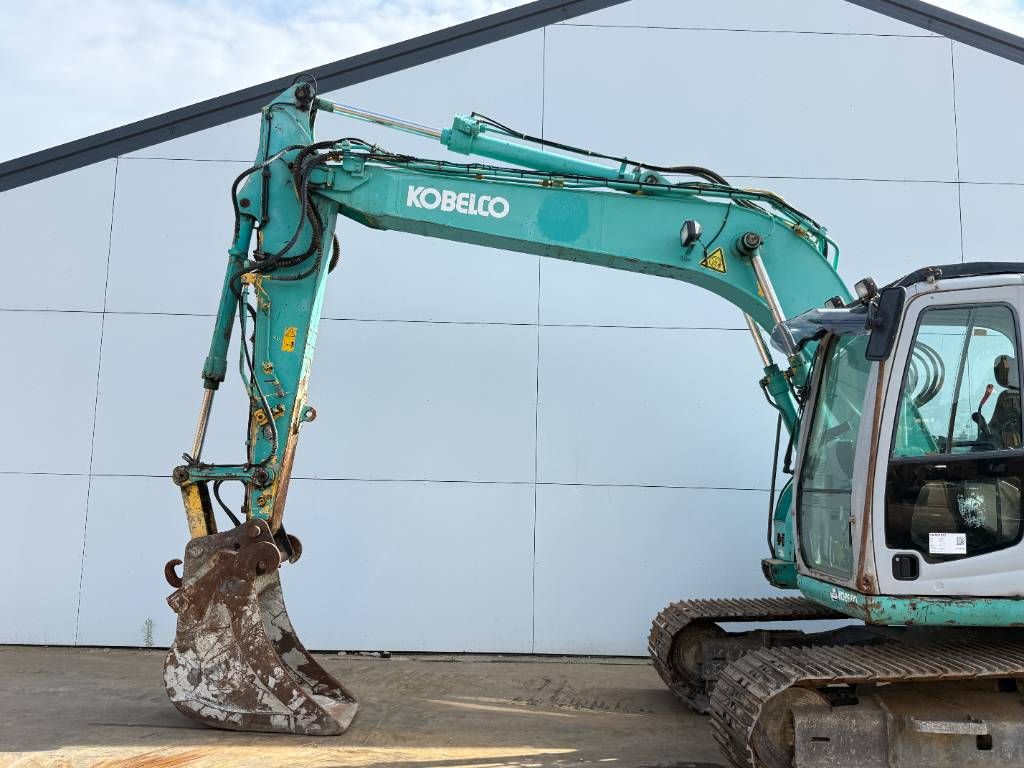 Kobelco SK135SR - Quick Coupler / Automatic Greasing