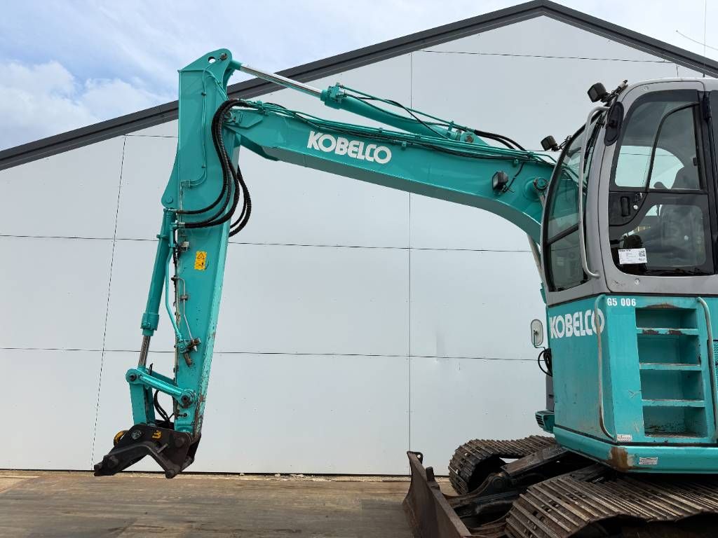 Kobelco SK135SRLC-1E - Extra High Cabin / Hammer Lines