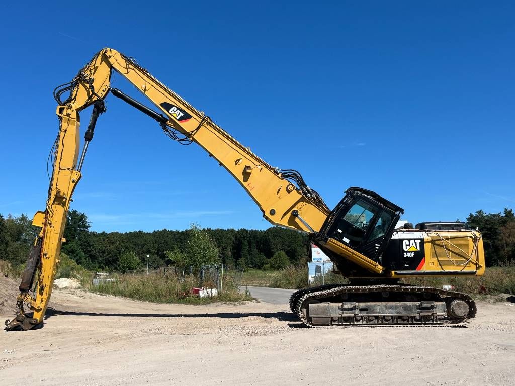 CAT 340F UHD - 24 meter INCL DEMO ARM AND DIGGING ARM