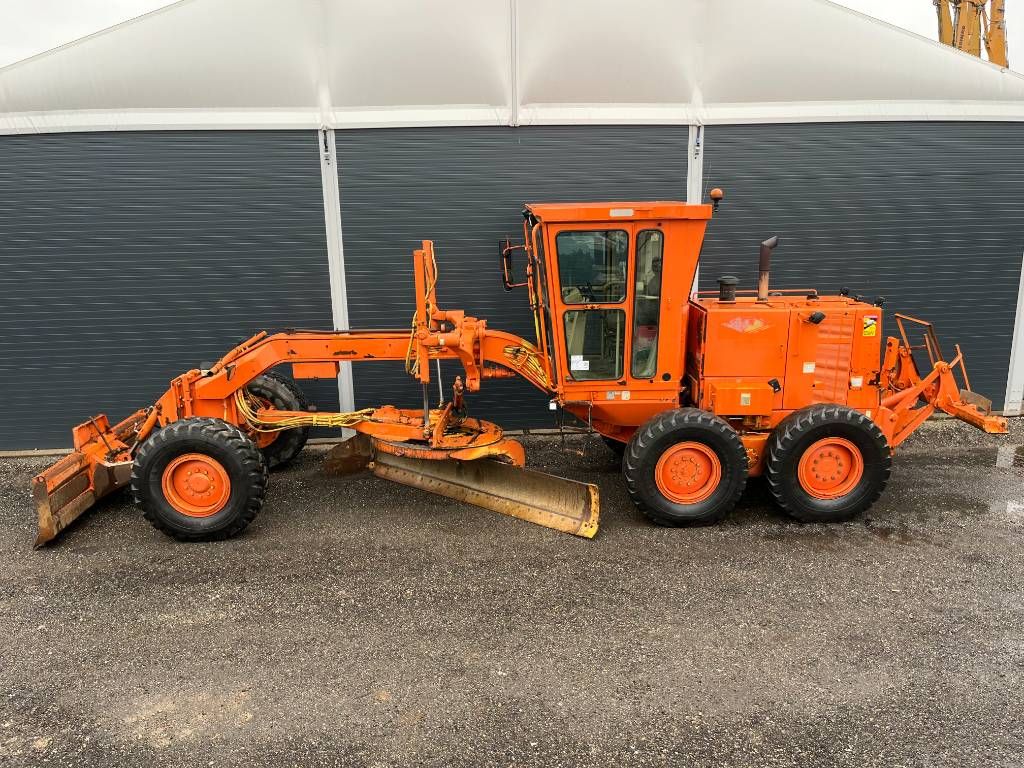 CAT 120H - CE CERTIFIED / Front Blade / ripper