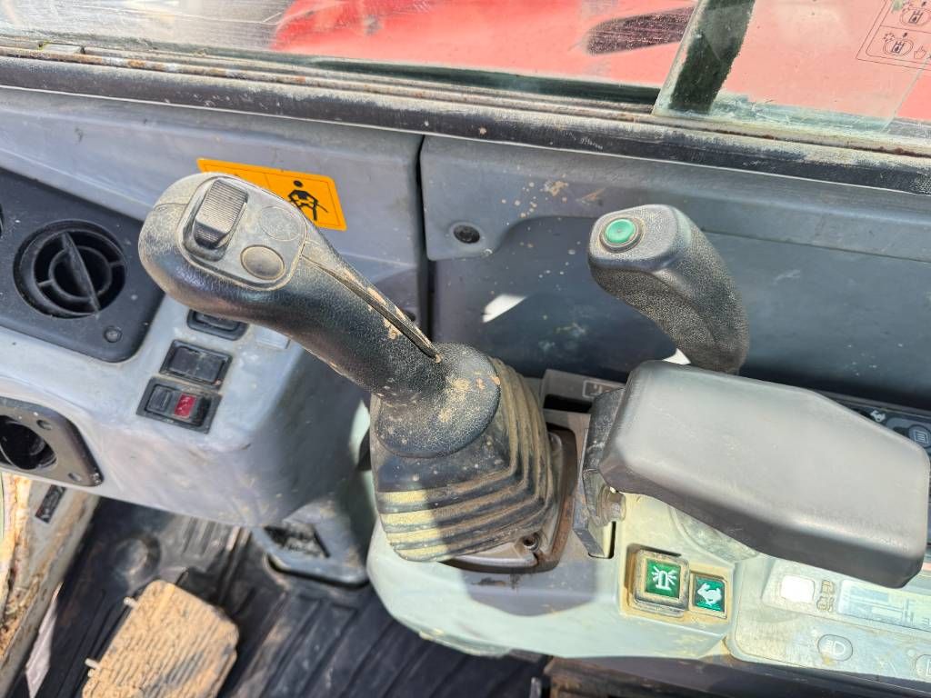 Kubota KX080-3 - Quick Coupler / Hammer Lines