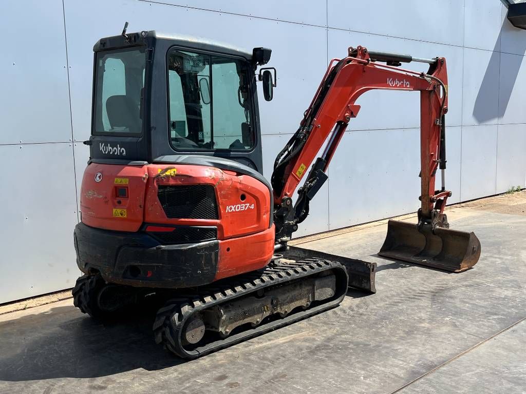 Kubota KX037-4 - Hammer Lines / Quick Coupler