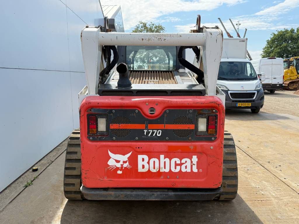 Bobcat T770 - Closed Cab / Quick Coupler