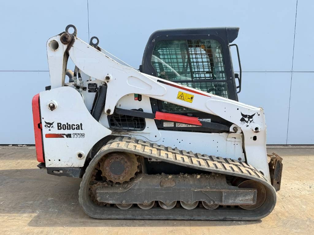 Bobcat T770 - Closed Cab / Quick Coupler