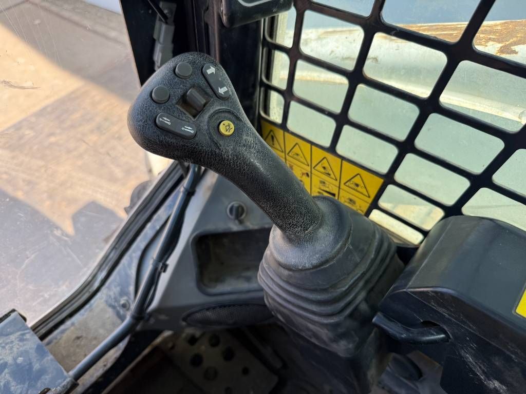 Bobcat T770 - Closed Cab / Quick Coupler