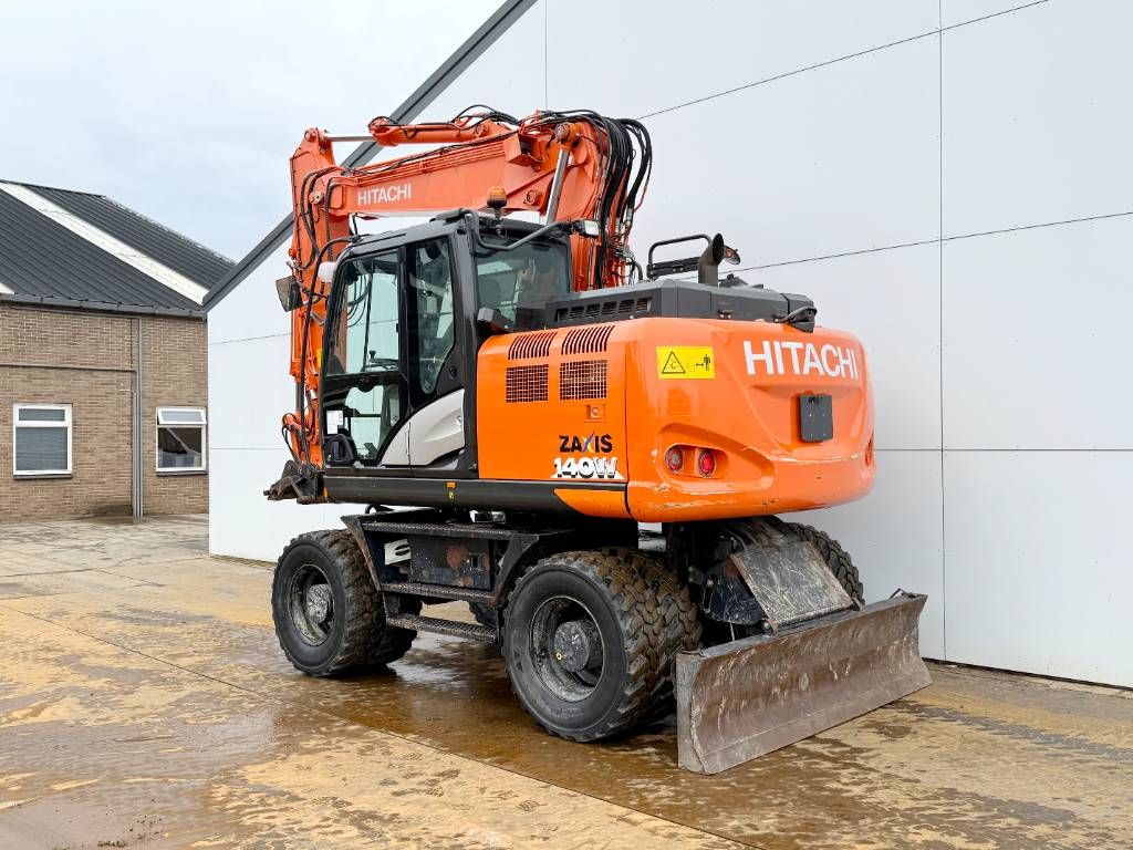 Hitachi ZX140W-6 - Blade / Triple Boom / Auto Greasing