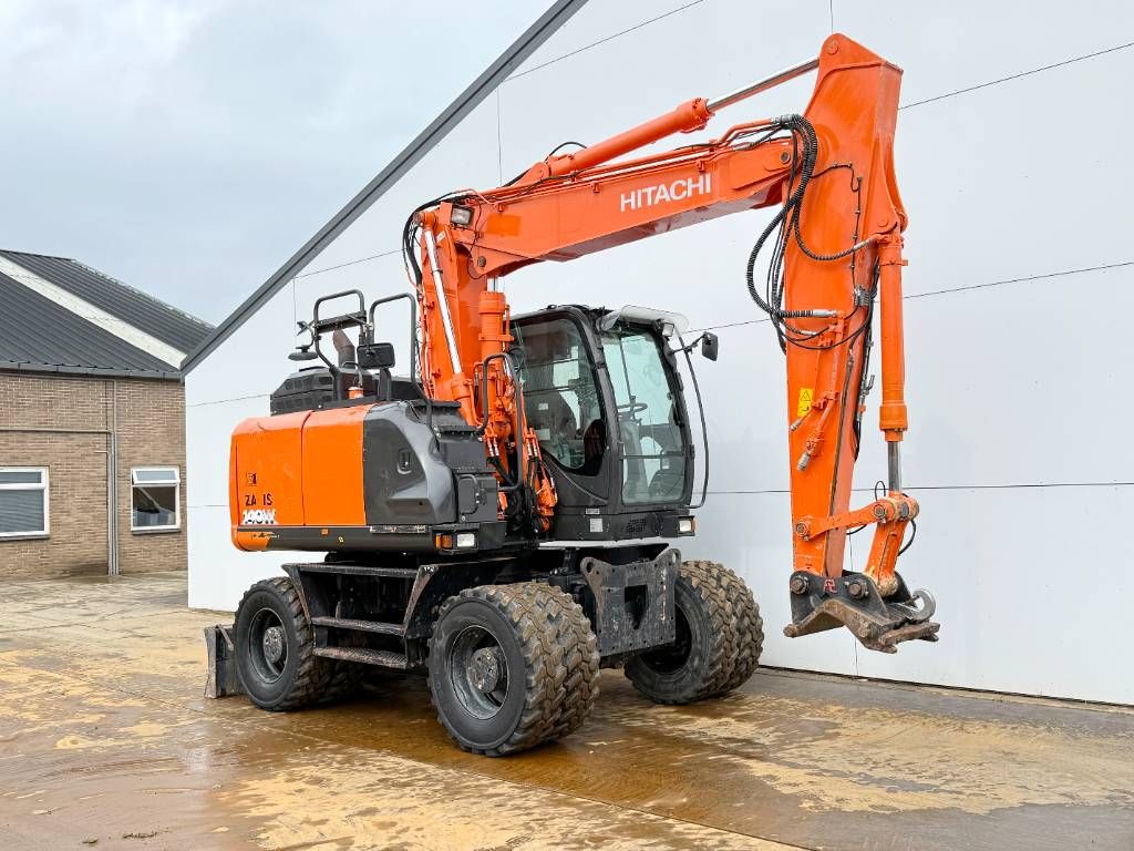 Hitachi ZX140W-6 - Blade / Triple Boom / Auto Greasing