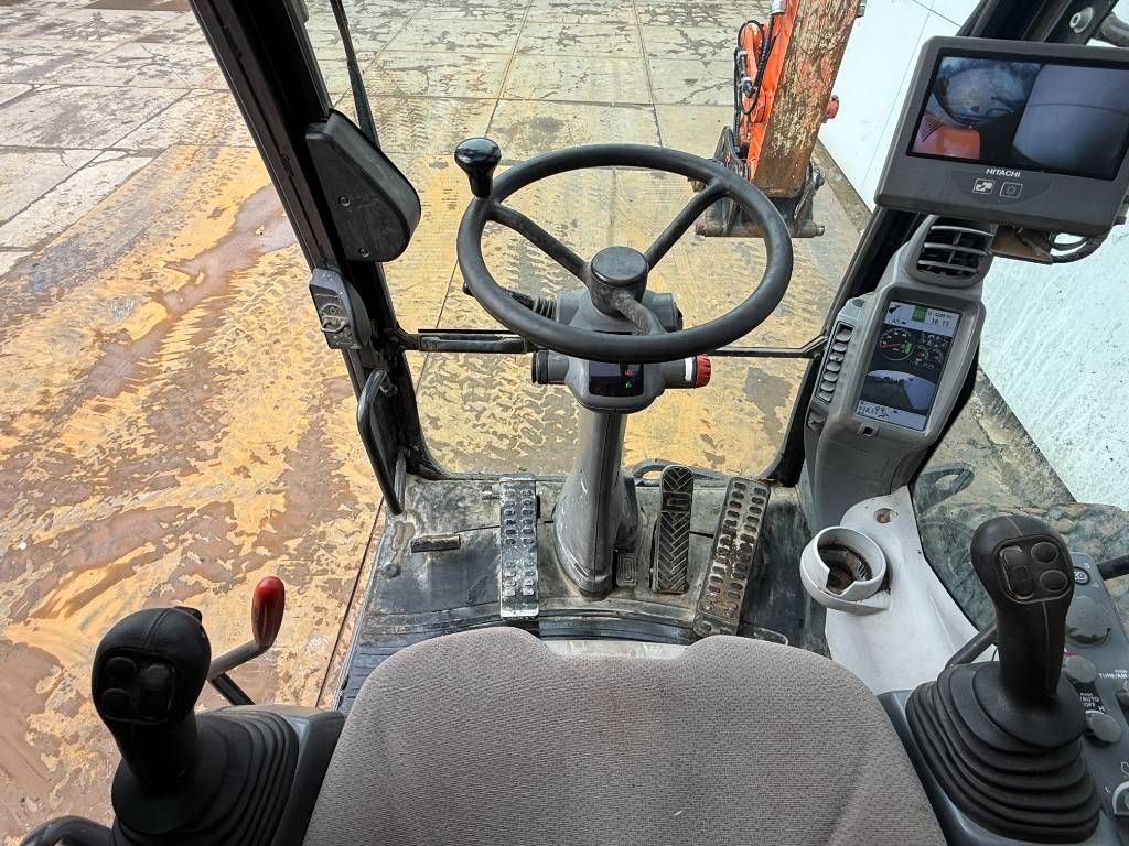 Hitachi ZX140W-6 - Blade / Triple Boom / Auto Greasing