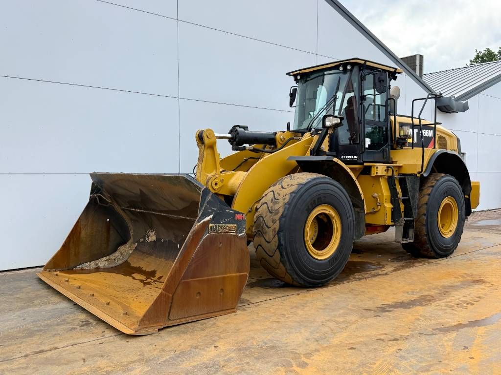 CAT 966 M - Automatic Greasing / Camera