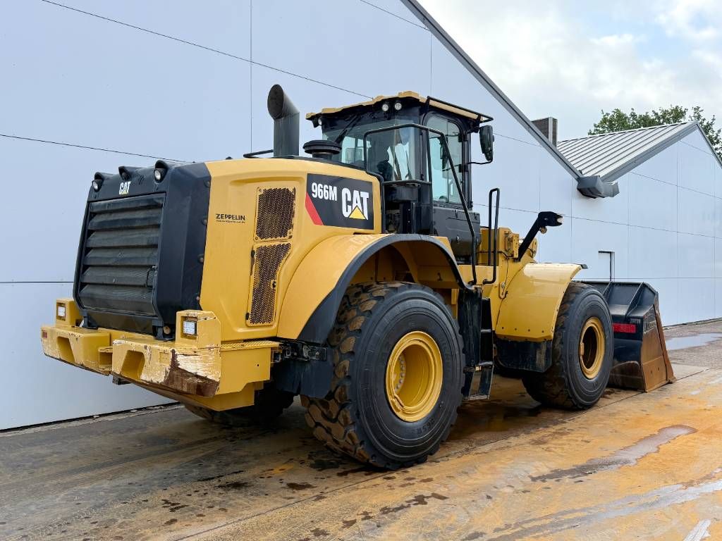 CAT 966 M - Automatic Greasing / Camera