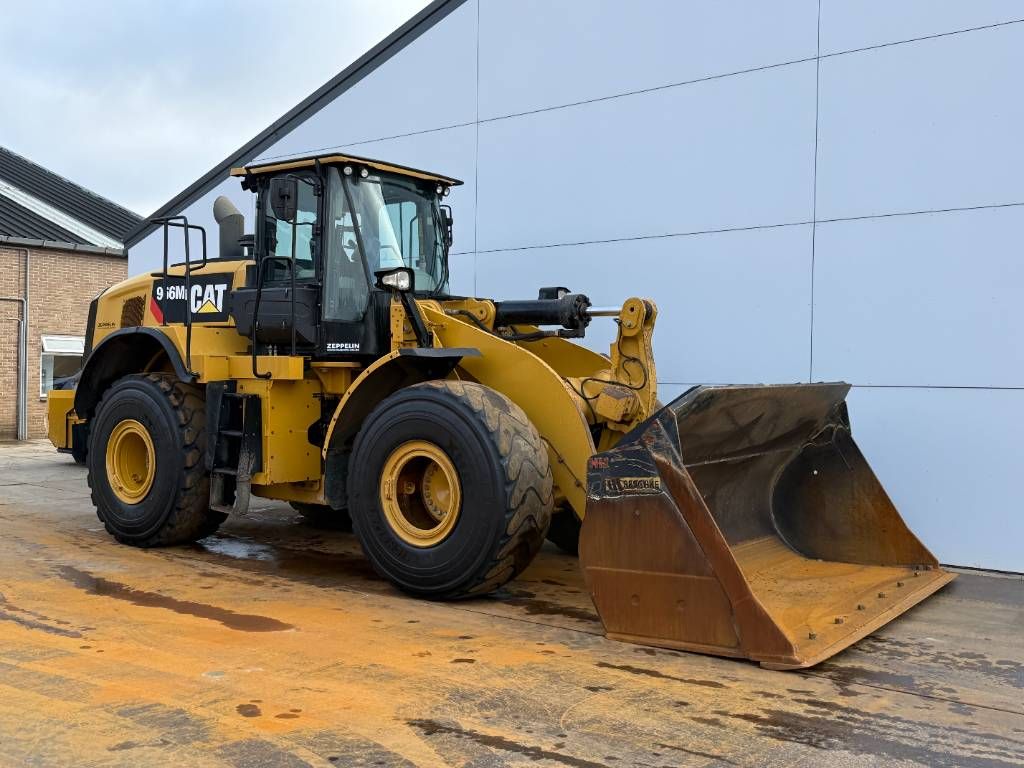 CAT 966 M - Automatic Greasing / Camera