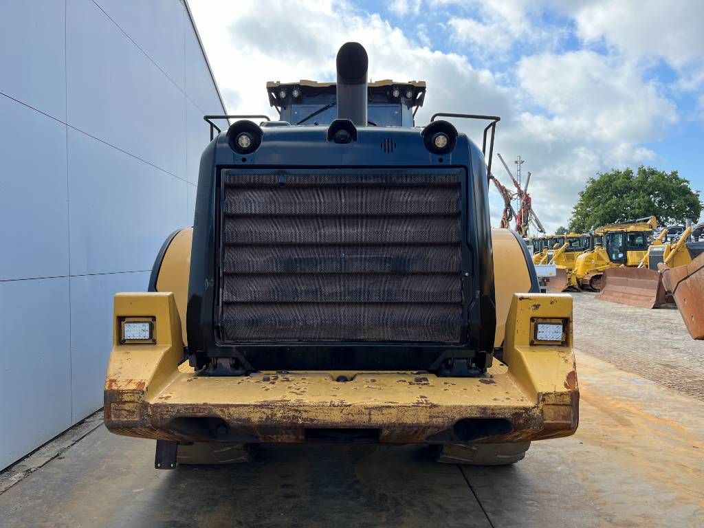 CAT 972M - Automatic Greasing / Camera