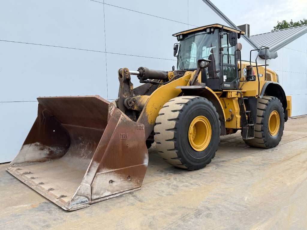 CAT 972M - Automatic Greasing / Camera