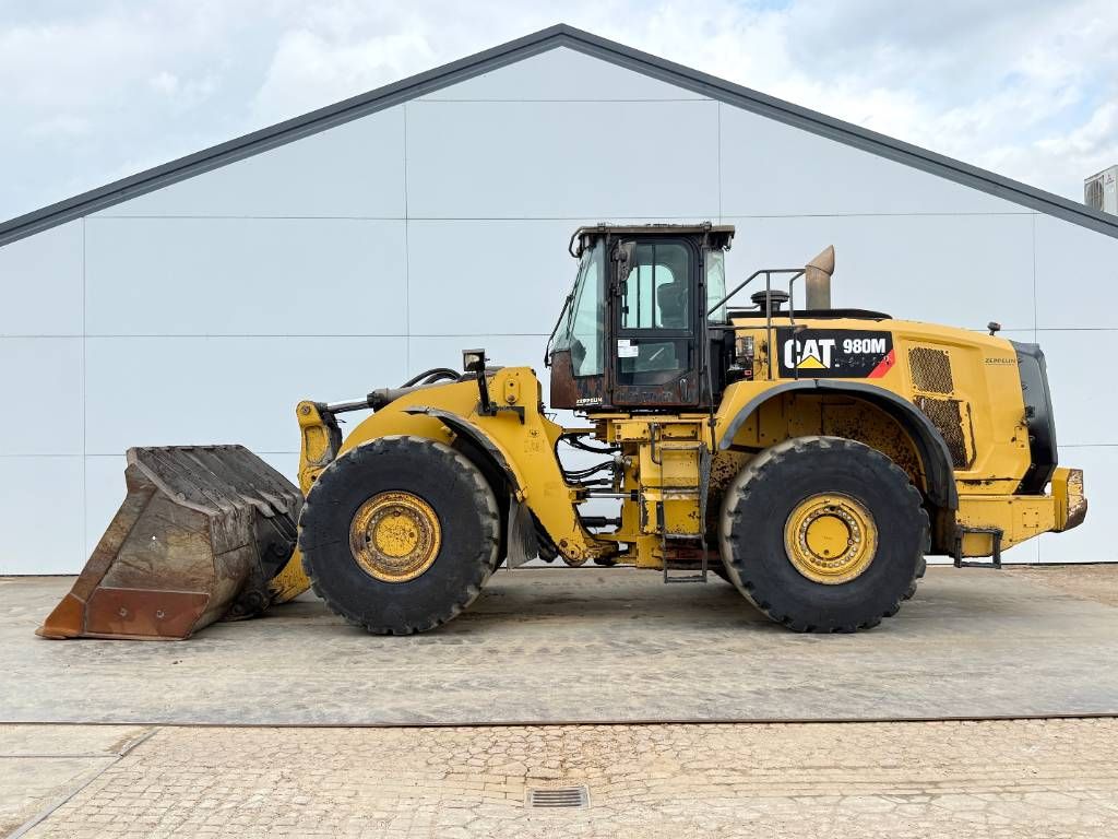 CAT 980M - Automatic Greasing / German Machine