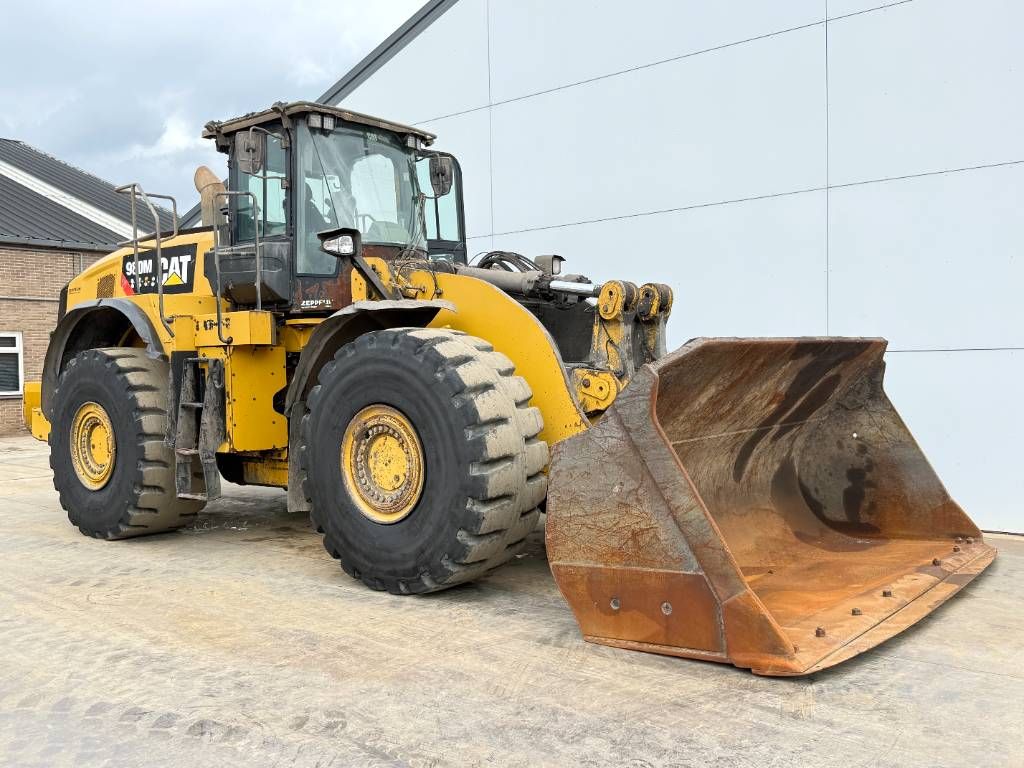 CAT 980M - Automatic Greasing / German Machine