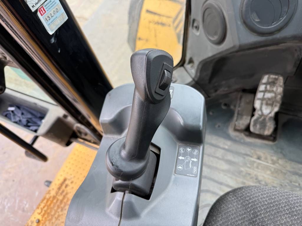 CAT 980M - Automatic Greasing / German Machine