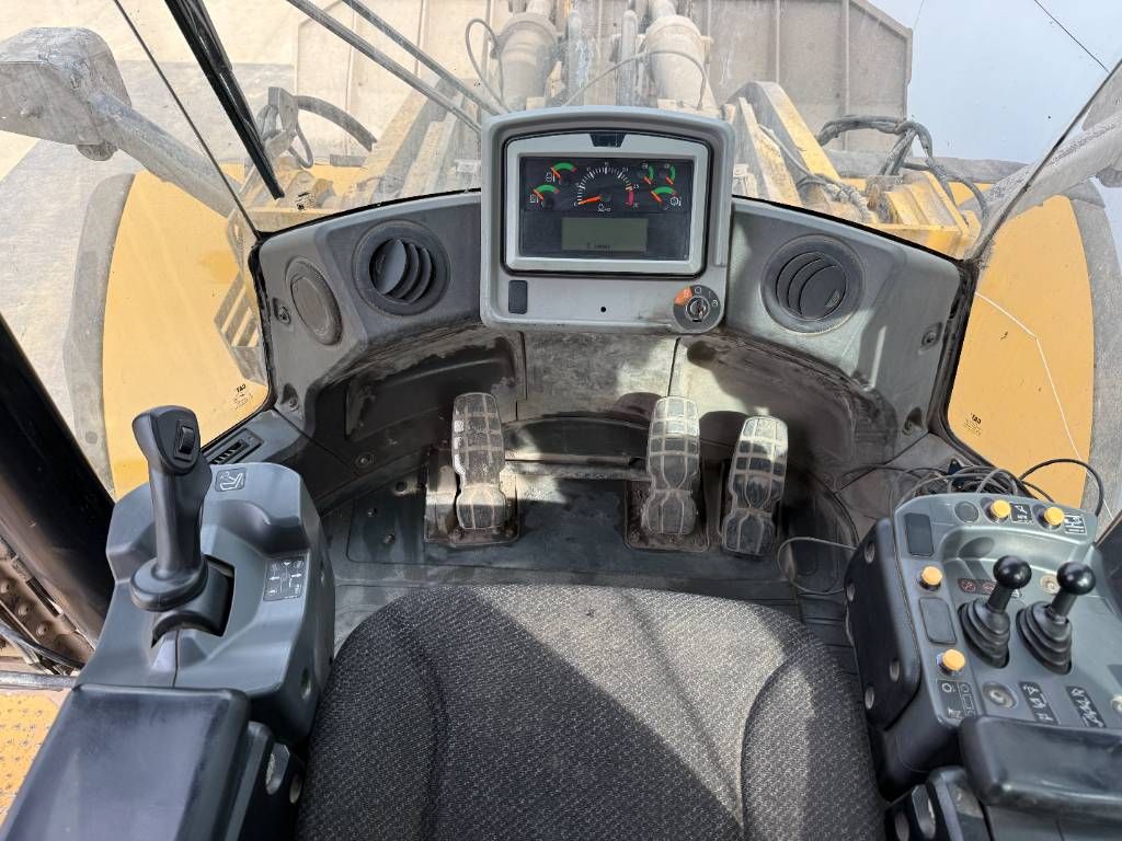 CAT 980M - Caterpillar 980M German Machine / Automatic