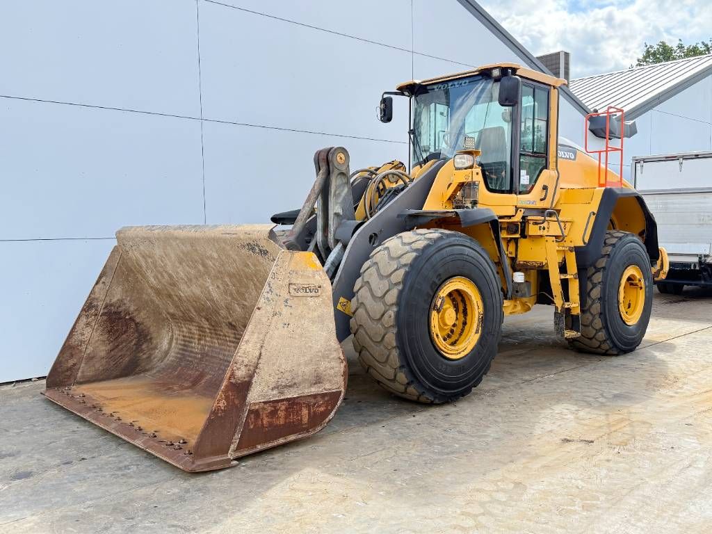 Volvo L150H - Automatic Greasing / Camera