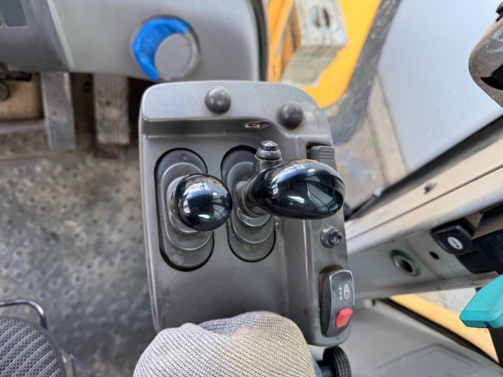 Volvo L150H - Automatic Greasing / Camera