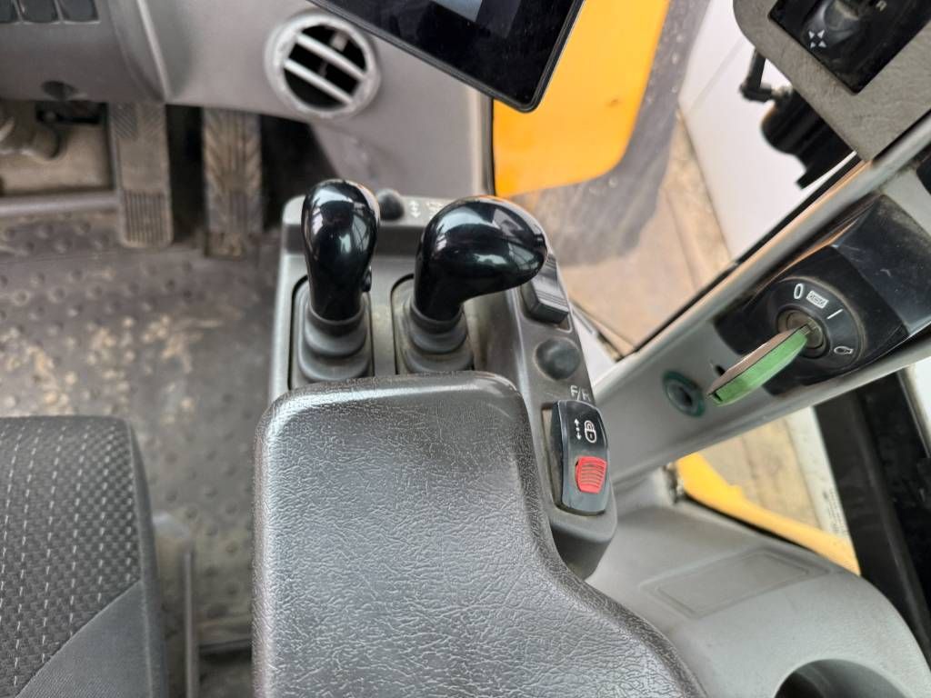Volvo L180H - German Machine / Automatic Greasing