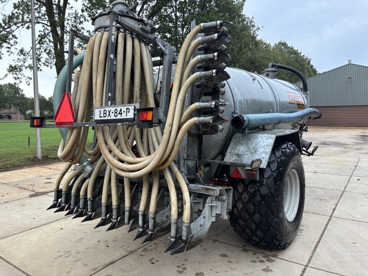 Kaweco 8 m3 mesttank met bemester