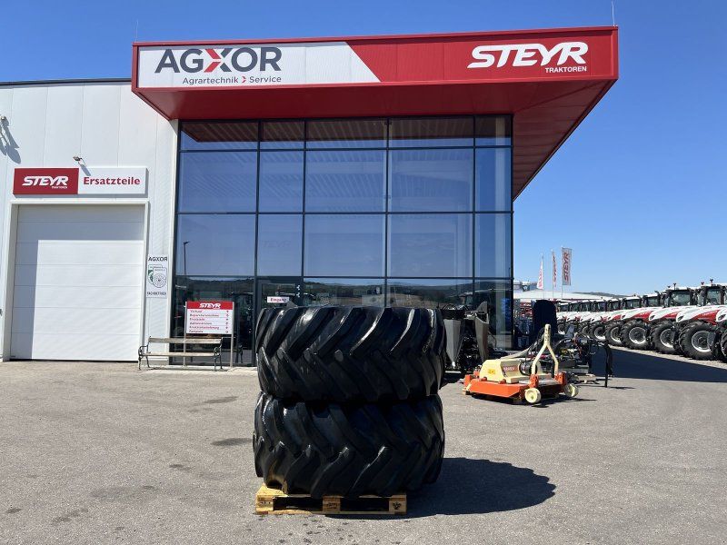 Goodyear 800/65R32