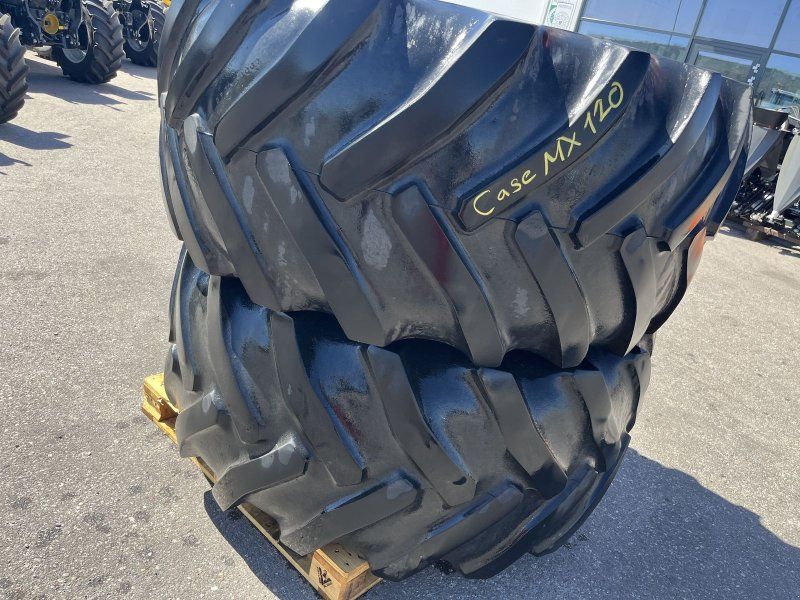 Goodyear 800/65R32