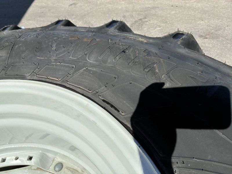 Mitas 600/65 R38  Verstellfelge