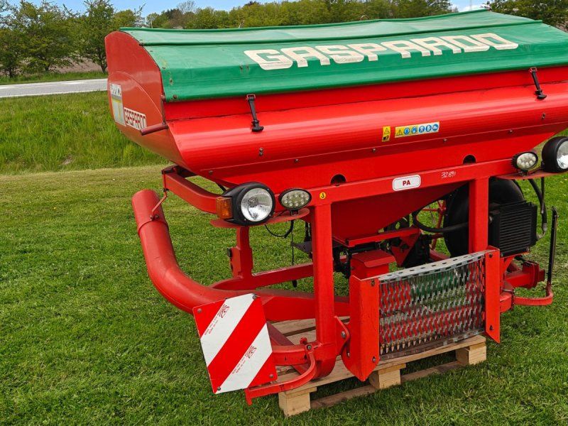 Gaspardo MANTA ISOTRONIC 12-75 XL Med fronttank