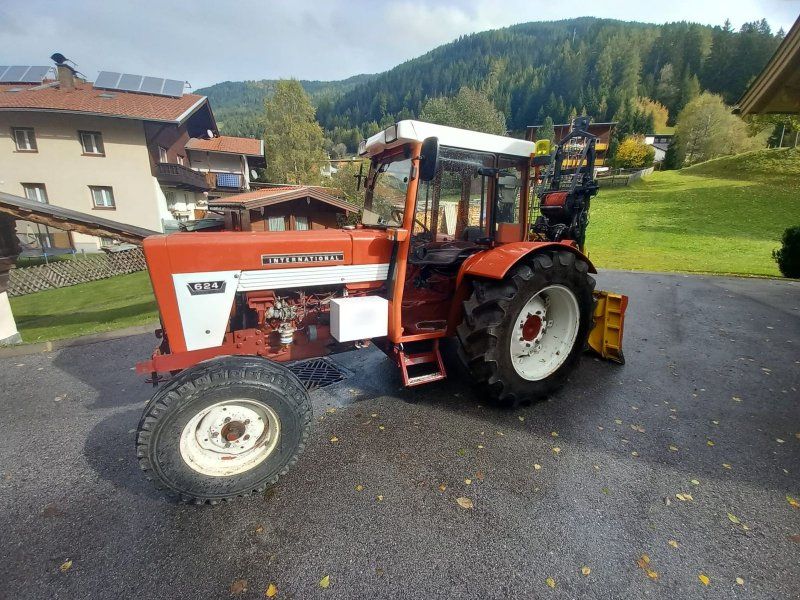 IHC 624 Hinterrad