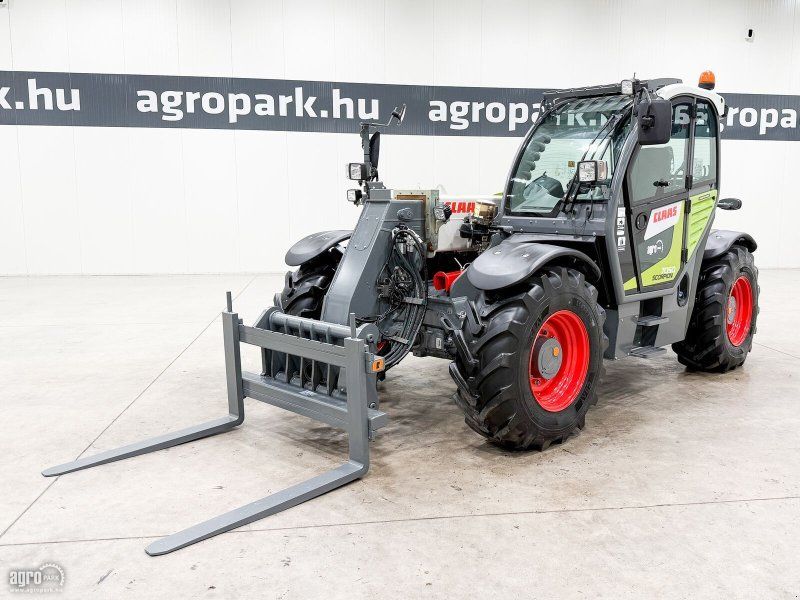 Claas Scorpion 7050 VariPower 7 m lift height, 4,800 kg lift capacity,