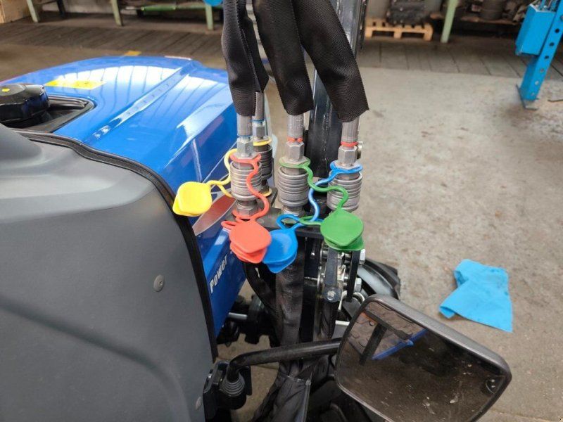 Iseki TM 3187 KOMPAKTTRAKTOR MIT FRONTLADER UND LEICHT