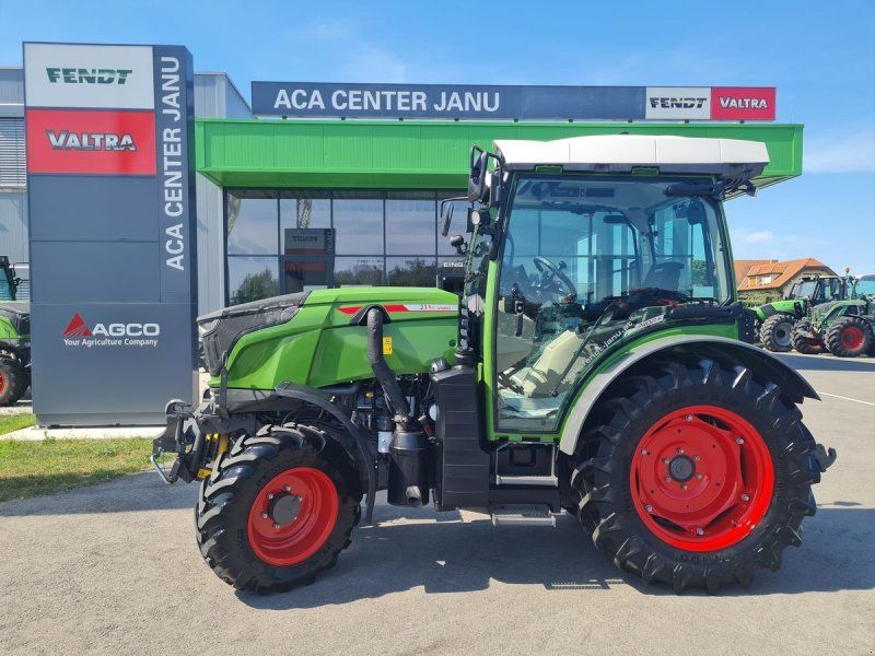 Fendt 211 Vario F Profi+ (Gen3)