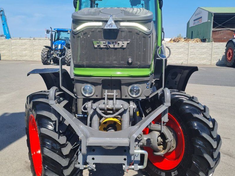 Fendt 211 Vario F Profi+ (Gen3)