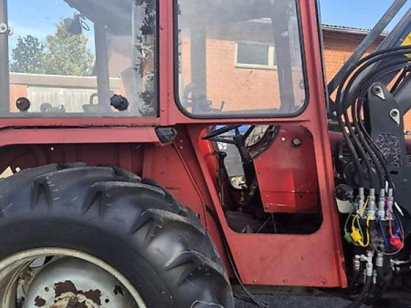 Massey Ferguson 274